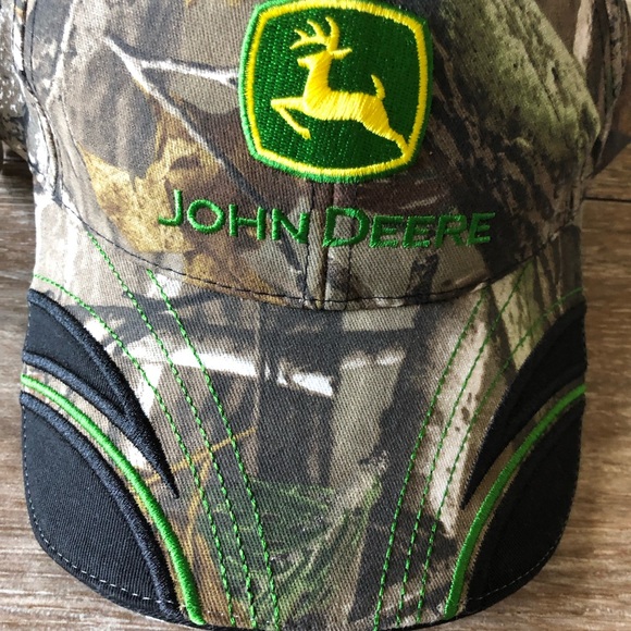 John Deere Realtree Camo Cap/Hat🧢 - Picture 2 of 7